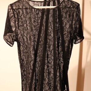 PRETTY LITTLE BLACK LACE T SHIRT | MEDIUM ish